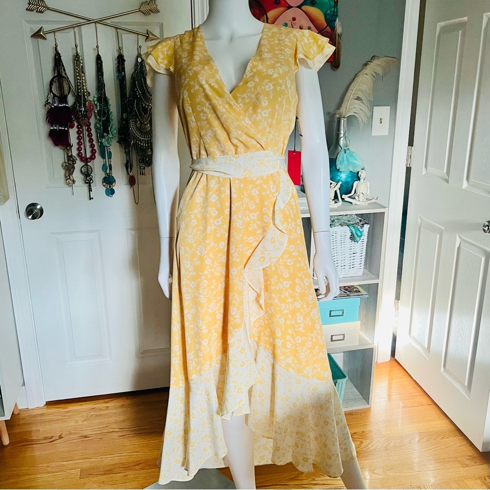 Vince Camuto Yellow Floral Wrap Dress